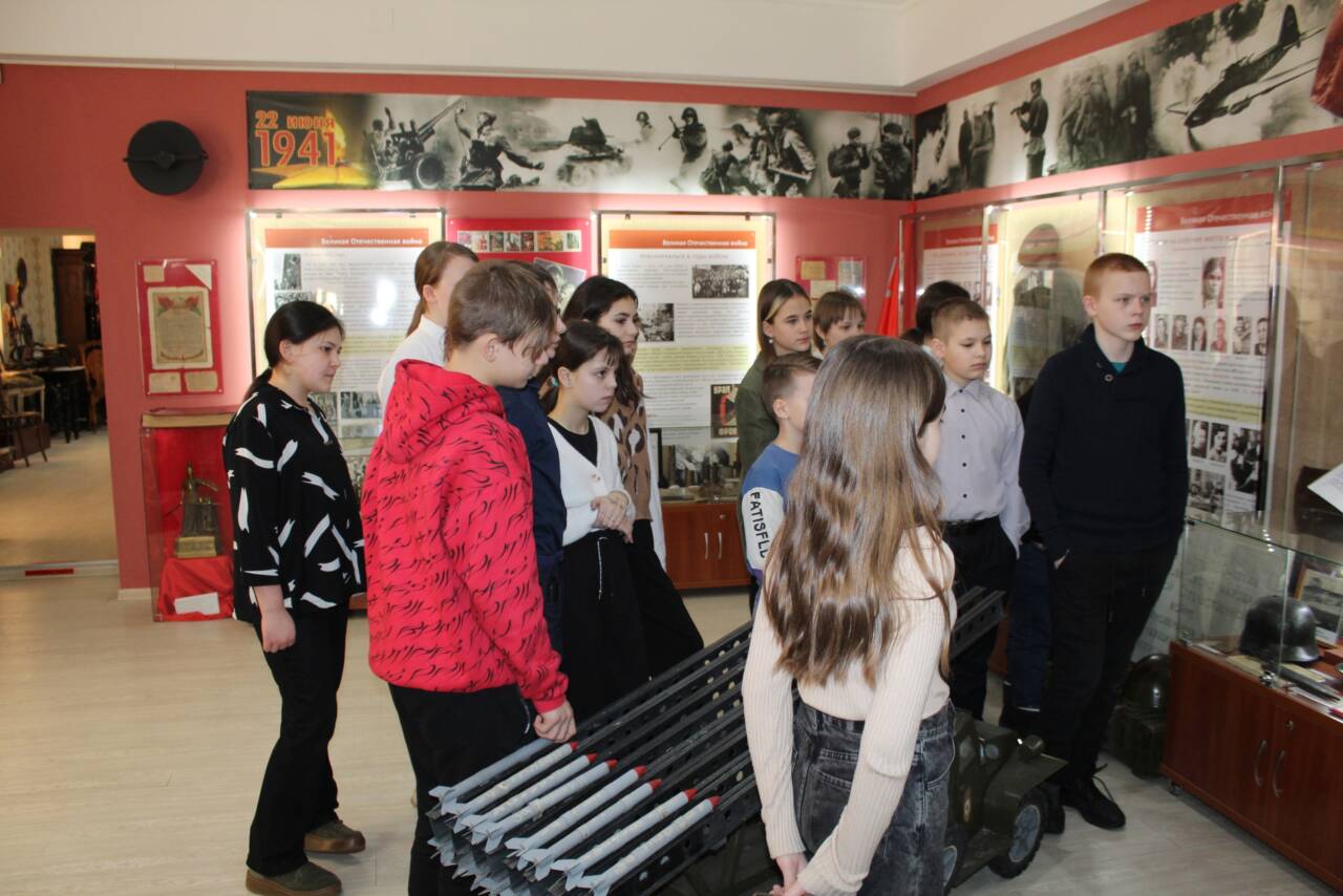 Красноуральские школьники побывали в музее